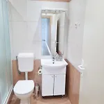 Pavi * Baška Voda